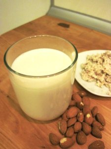 Mandelmilch